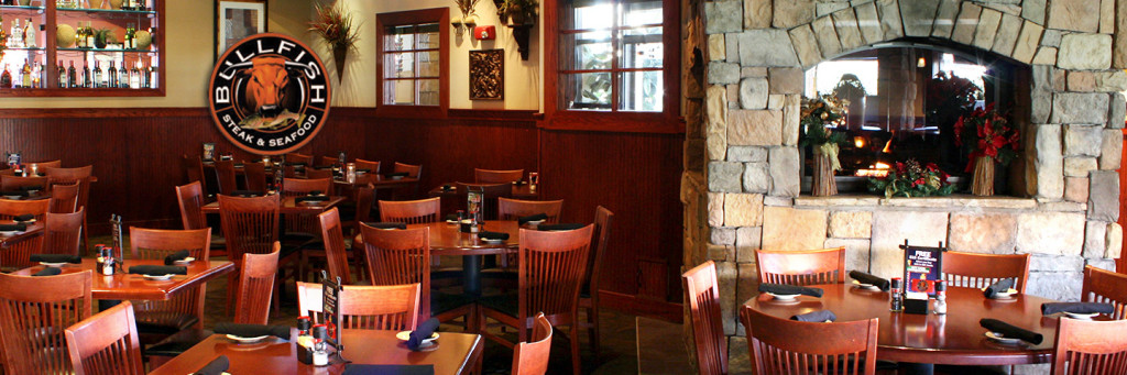 PageLinesBullfishSlider_DiningRoom.jpg Bullfish Grill